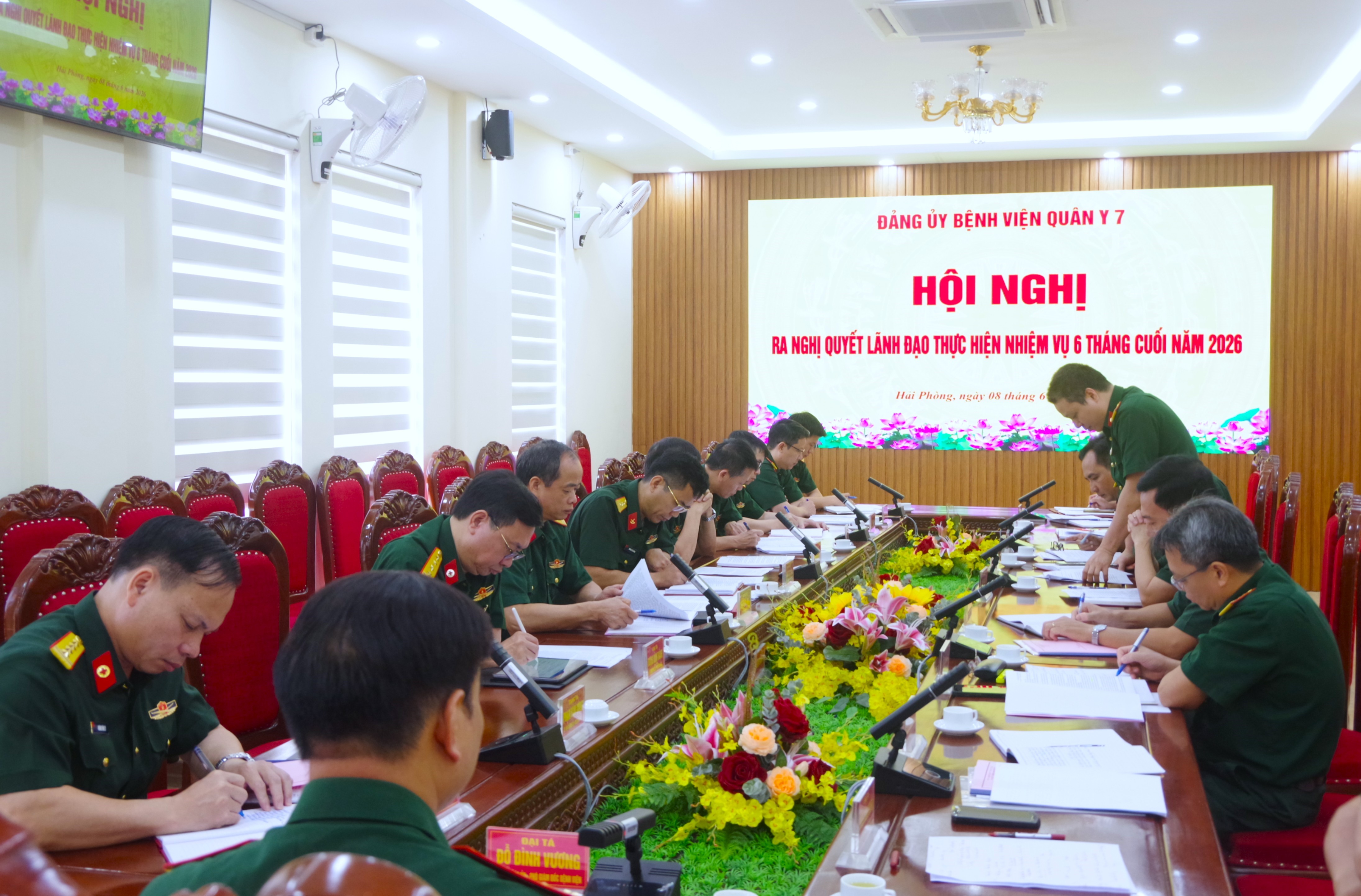 Bệnh viện Quân y 7 tổ chức Hội nghị Đảng ủy ra Nghị quyết lãnh đạo thực hiện nhiệm vụ 6 tháng cuối năm 2026 và sơ kết thực hiện nhiệm vụ 6 tháng đầu năm 2026